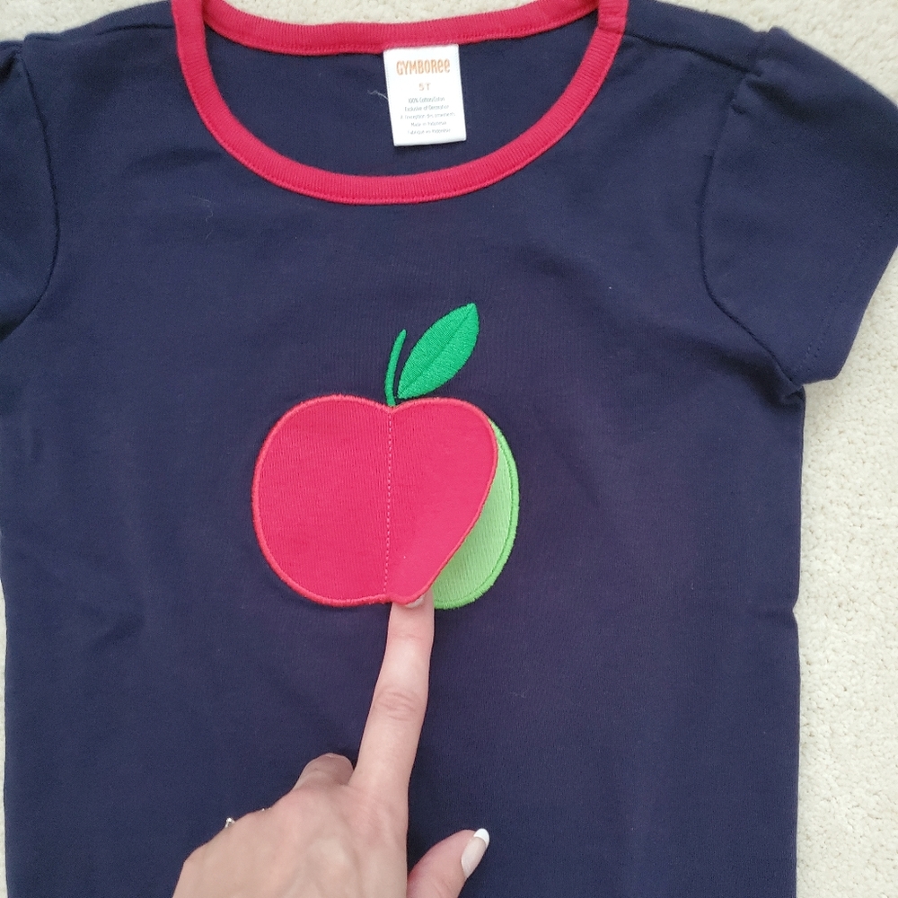 Gymboree Girls' Peek-A-Boo Apple Patch Top - Teacher's Favorite Shirt sz5T